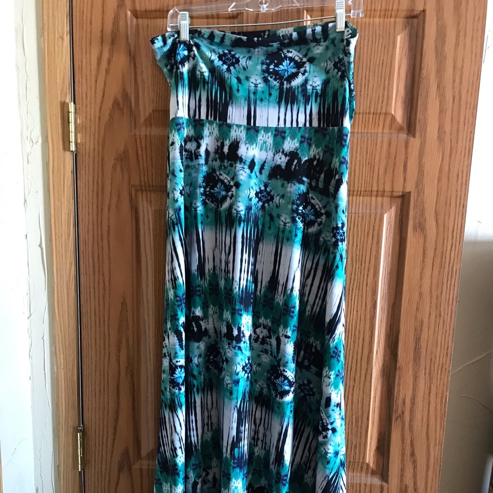 Honey and Lace maxi skirt